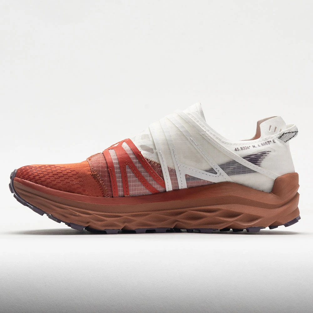 Altra Mont Blanc BOA Women's Maroon Bells 2 Altra Mont Blanc BOA Women's Maroon Bells - Image 2