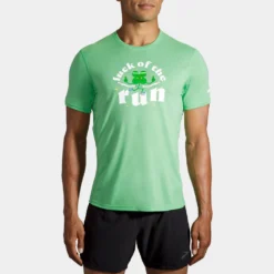 Brooks Distance Graphic Short Sleeve Men's 35 Brooks Distance Graphic Short Sleeve Men's -On Running || BROOKS || Hoka Sales Store 056934 320 1