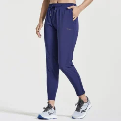 Saucony Boston Woven Pant Women's -On Running || BROOKS || Hoka Sales Store 057420 sd 1