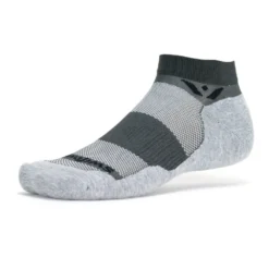 Swiftwick MAXUS One Socks -On Running || BROOKS || Hoka Sales Store 650907 gry 1