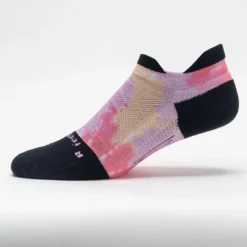 Feetures Elite Light Cushion No Show Tab Socks Tie Dye