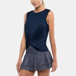 Lucky In Love Twist Front Tank Women's -On Running || BROOKS || Hoka Sales Store 758070 401 1